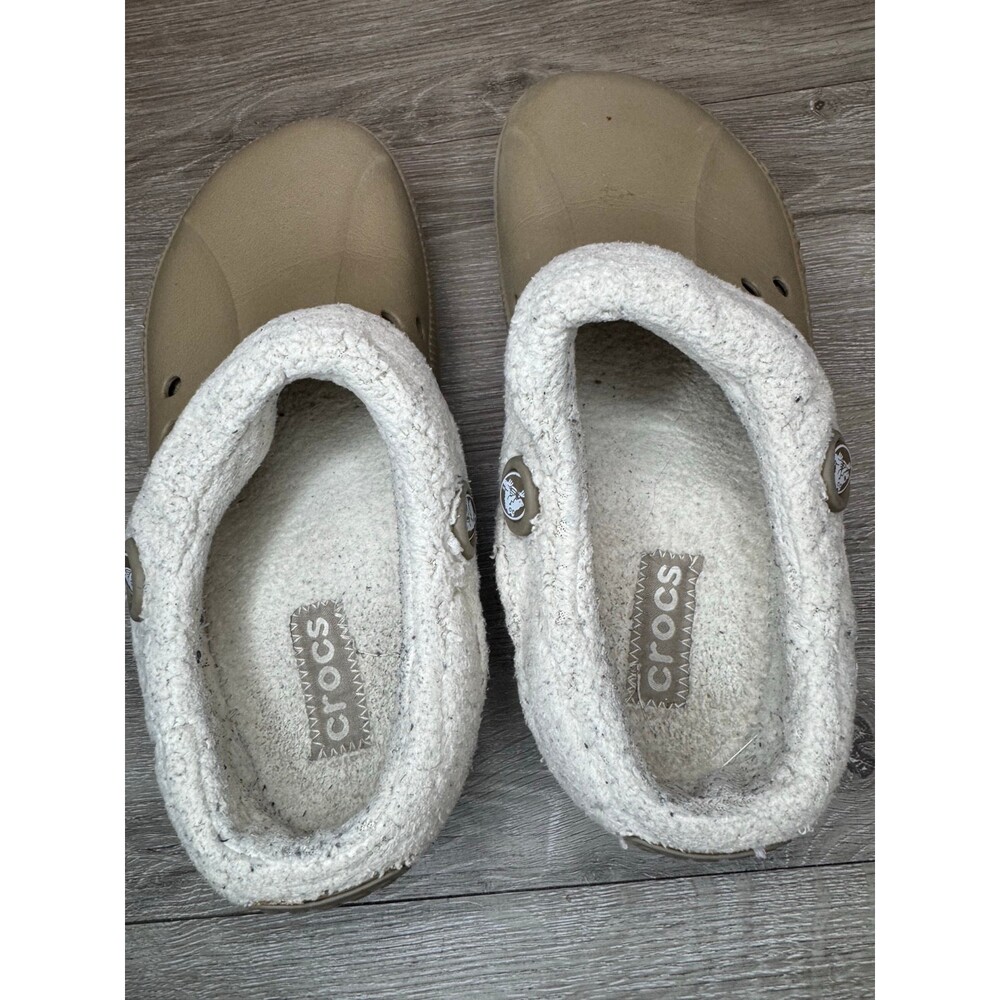Crocs Mammoth Adult Fleece Lined Clogs Khaki Beige Men’s 6 Women’s 8 - Picture 3 of 5